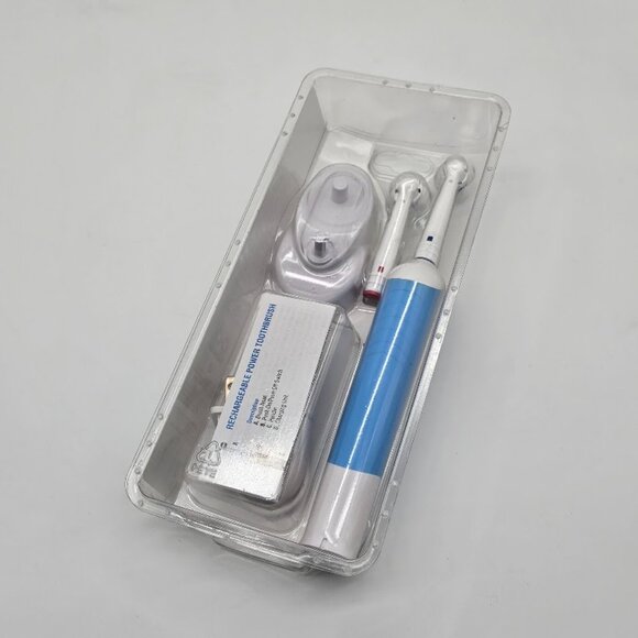 Rechargeable Oscillating Toothbrush with 2 Replacement Brush Heads up & up New - Picture 2 of 5